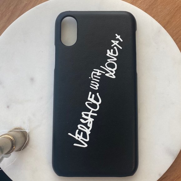 New 100% Authentic VERSACE Phone Cases for iPhone X and iPhone XS - Picture 2 of 5